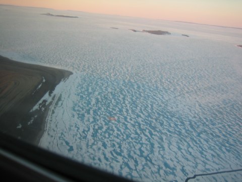 balloon on ice